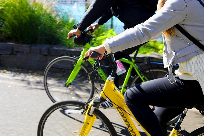 Highlights of New York City Guided Bike Tour (English or Dutch) - Practical details that affect the value