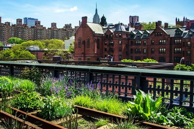 Highline and Chelsea Markets Tour - Death Avenue, the Strand, and the General Seminary