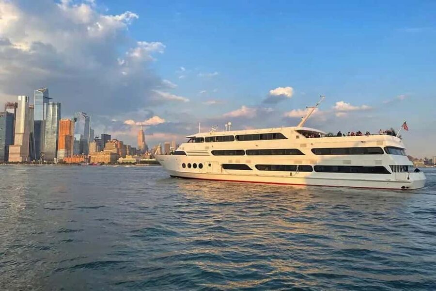 Horizon's Edge NYC New Year's Eve Party - The Pier 81 start and the five-hour schedule