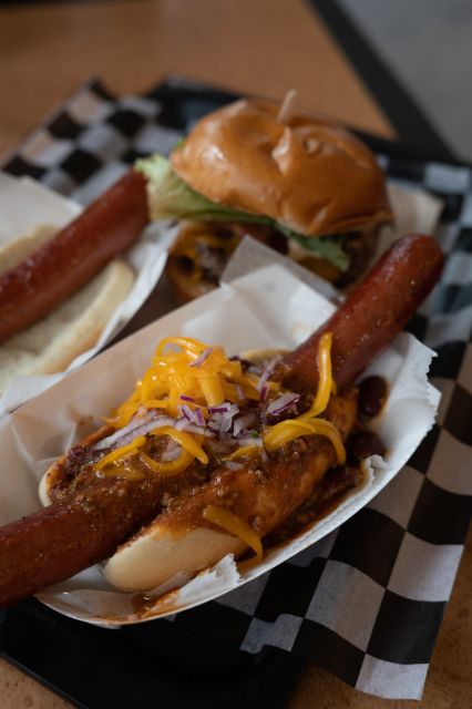 Hot dogs food tour à New York - From classic recipes to unusual hot dogs