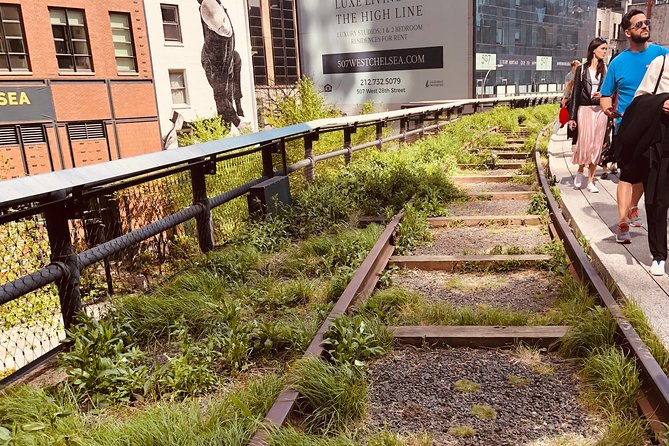 Hudson Yards Tour With Optional Edge Upgrade - Walking through a $25 billion neighborhood