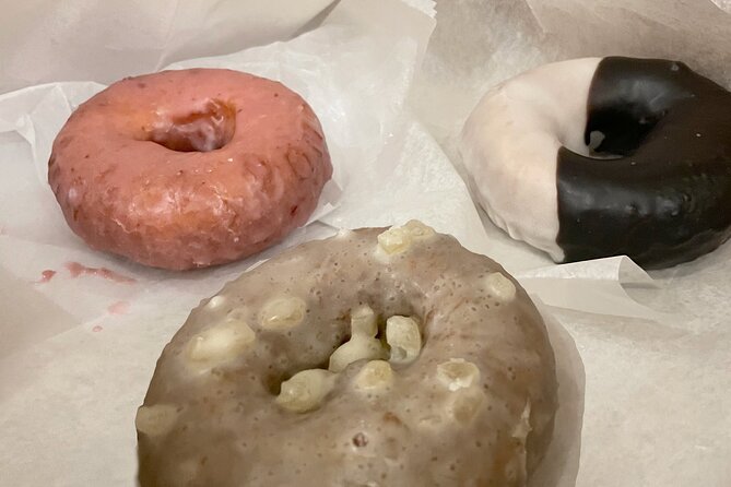 Iconic NYC Breakfast Food & Landmark Tour: Coffee, Bagel, Donut + - Blueberry pancakes at The Red Flame