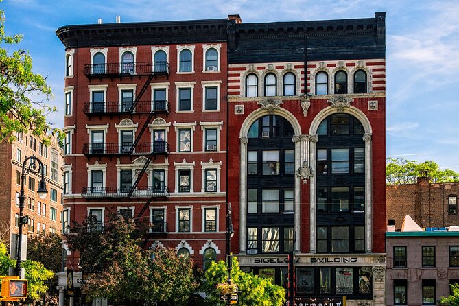Immersive Murder Mystery in Manhattan - Scavenger Hunt Experience - Following the Route Toward the High Line