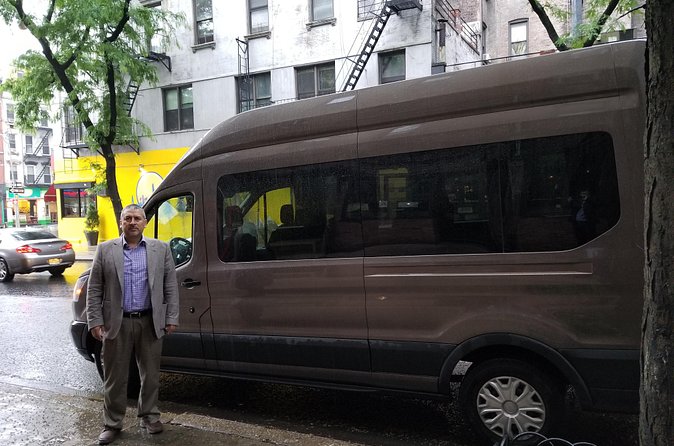 JFK or LGA package only (Round trip transfer plus VIP Contrasts) - Brooklyn’s communities and the bridge crossing