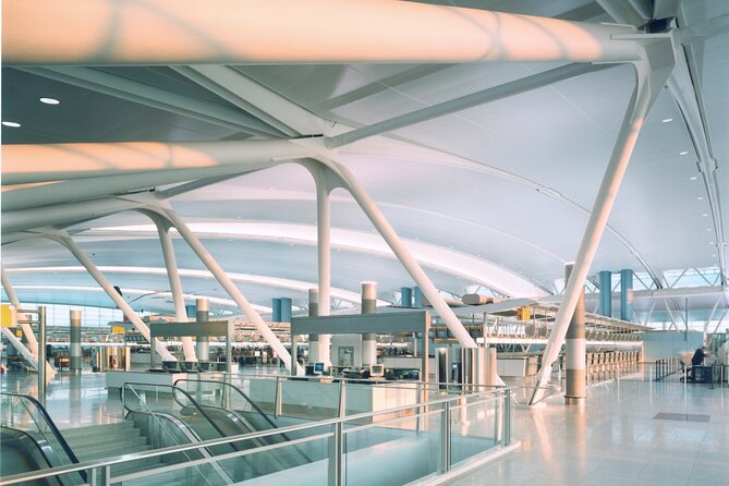 John F. Kennedy International Airport Arrival or Departure Taxi - Arriving at JFK and finding your driver