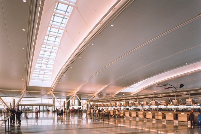 John F. Kennedy International Airport Arrival or Departure Taxi - Who should book this JFK transfer?