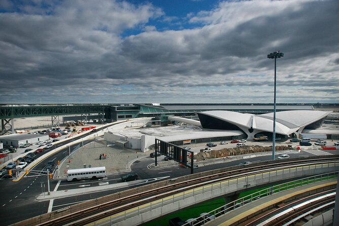 John F. Kennedy International Airport Arrival or Departure Taxi - Departing New York without a last-minute scramble