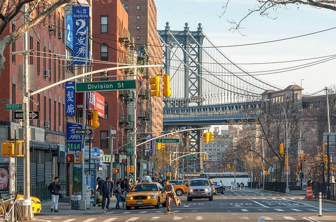 Lower East Side Bagel Tour - Economy Candy and the Essex Street Retail Market
