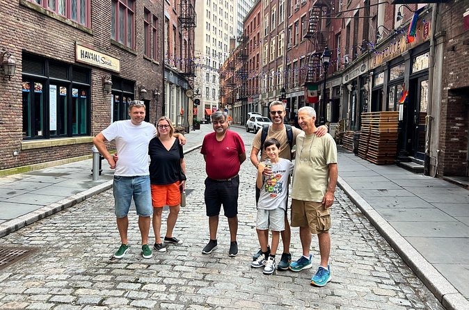 Lower Manhattan: From Financial Power to Enduring Hope - Wall Street, the 1920 bombing, and the old Dutch wall