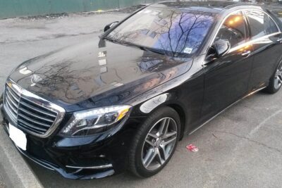 Luxury VIP New York City Airport Arrival Transfer by Sedan or SUV