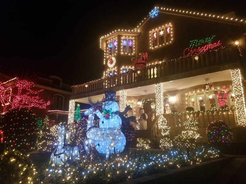 Magnificent Christmas Lights Tour of Dyker Heights Brooklyn - Is $60 a fair price?