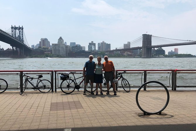 Manhattan and Brooklyn Bridge Bicycle Tour - Brooklyn Bridge Park and the best photo stops