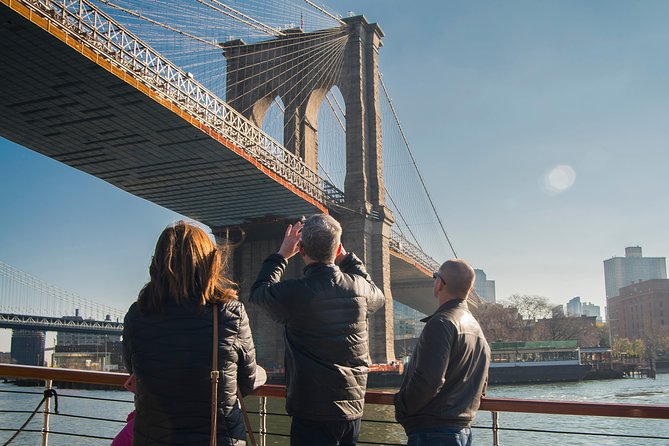 Manhattan Architecture Yacht Cruise - Upper West Side, northern Manhattan, and the George Washington Bridge