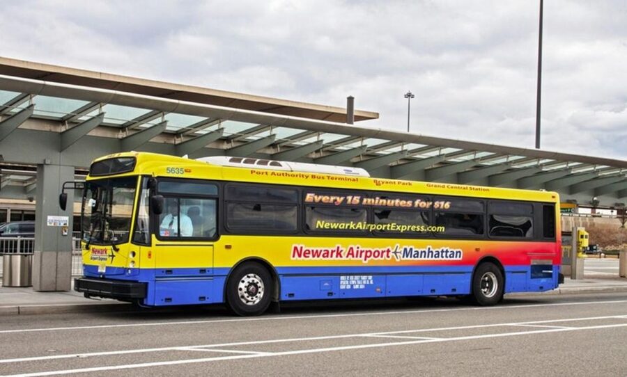 Manhattan: Bus Transfer from/to Newark Airport - Key points to know before booking