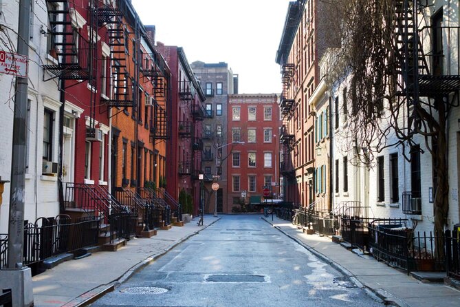 Manhattan’s Famous Artists: Exploration Game and Tour - Edgar Allan Poe at 85 West 3rd Street