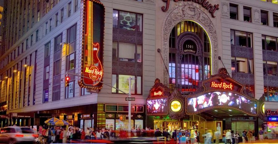 Meal at Hard Rock Cafe New York Times Square - Choosing between the Acoustic Rock and Electric Rock menus