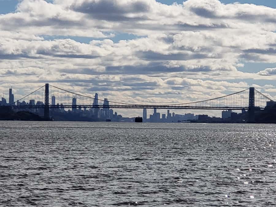 New York City: Afternoon Fall Foliage Lunch Cruise - How to use the two hours well