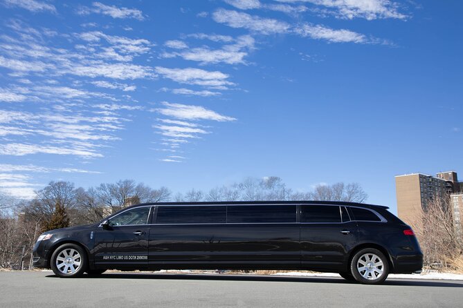 New York City Airport Arrival Transfer by Limo LGA JFK EWR - When this transfer makes the most sense