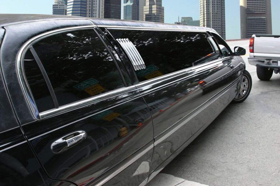 New York City Airports Luxury Arrival or Departure Transfers - What the one-hour transfer really means