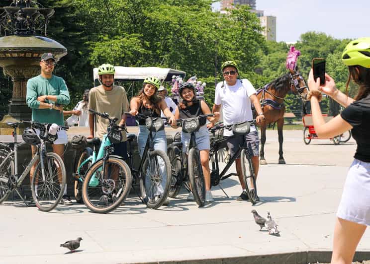 New York City: Bike Rentals - Passing the Intrepid and continuing south