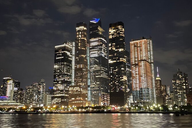 New York City Bright Lights Skyline Cruise on Yacht - Lower Manhattan and One World Trade Center