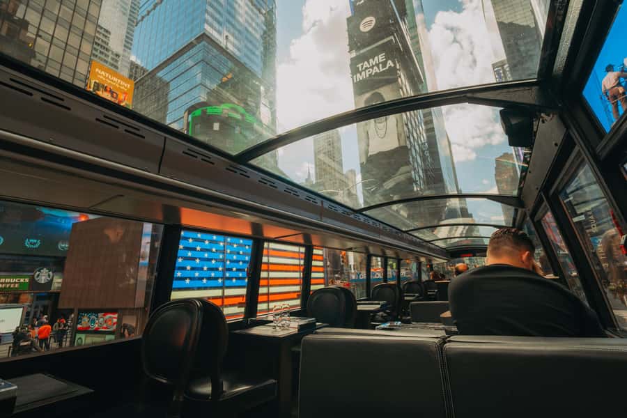New York City: Bustronome Gourmet Dinner Tour - A restaurant above the streets of New York