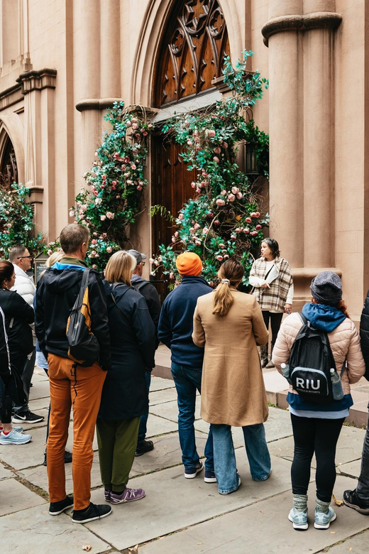 New York City: Catacombs by Candlelight - Why the guides matter so much