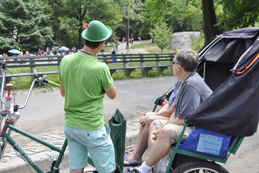 New York City: Central Park Private Pedicab Tour - Guides, stories, music, and the human touch