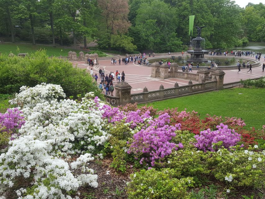 New York City: Central Park Walking Tour - Statues, stories, and details you could miss