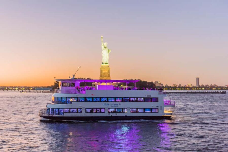 New York City: City Cruises Alive After Five Cocktail Cruise - Who will enjoy this cruise most