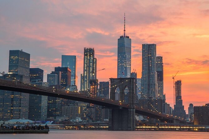 New York City Dinner Cruise with Live Music - Governor’s Island, Ellis Island, and the harbor