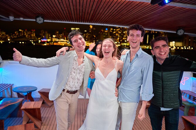 New York City Dinner Cruise with Live Music - Five courses, drinks, and the question of value