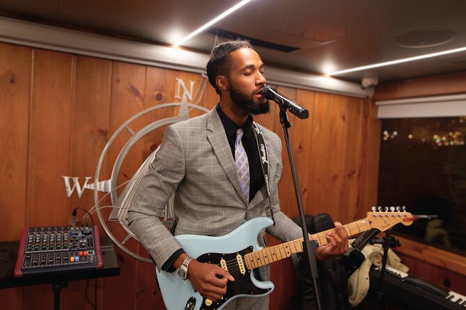 New York City Dinner Cruise with Live Music - Live music and the atmosphere onboard