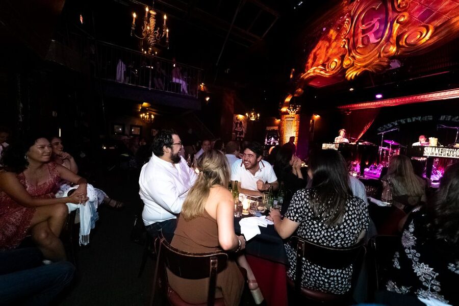 New York City: Dueling Pianos Show - Music, comedy, and the room’s party energy