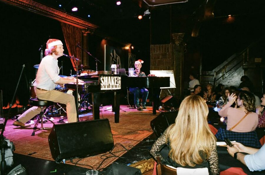 New York City: Dueling Pianos Show - FAQ