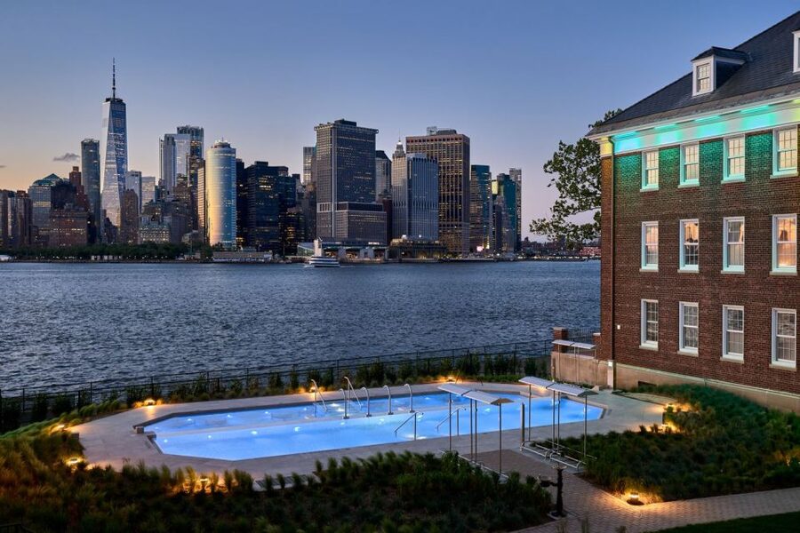 New York City: Entry Ticket to QC NY Spa on Governors Island - The outdoor pools are the main event