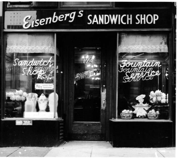 New York City: Flatiron Food, History, and Architecture Tour - Devocion coffee and a needed pause