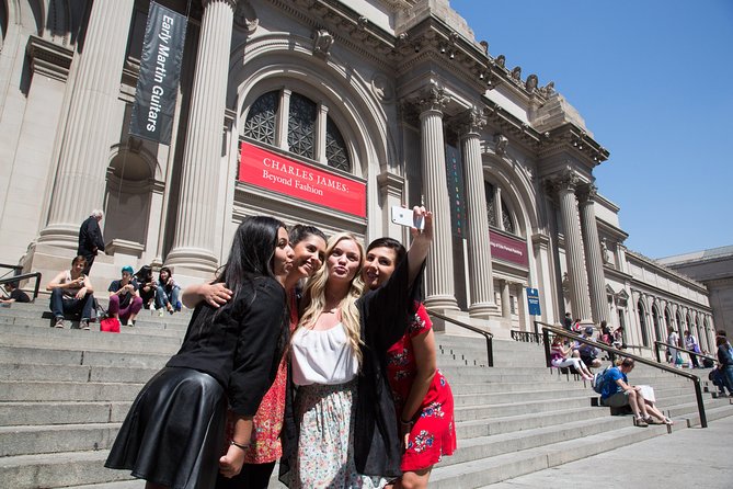 New York City Gossip Girl TV Show Sites Bus Tour - Key points at a glance