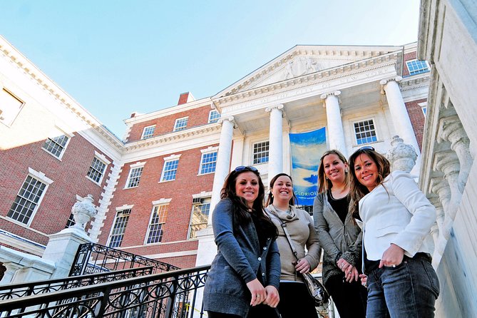 New York City Gossip Girl TV Show Sites Bus Tour - What the three-hour route feels like