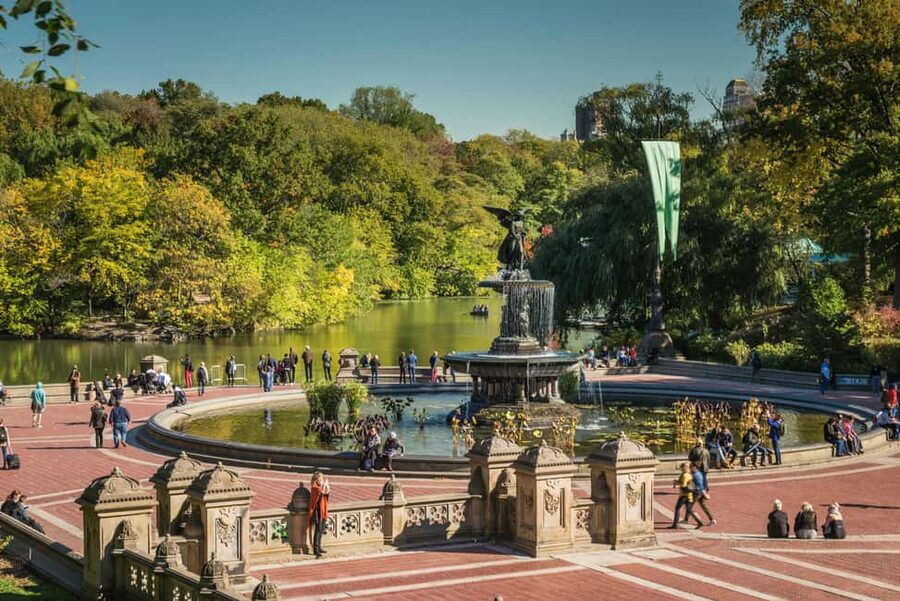 New York City: Gossip Girl Walking Tour - What the three-hour format means