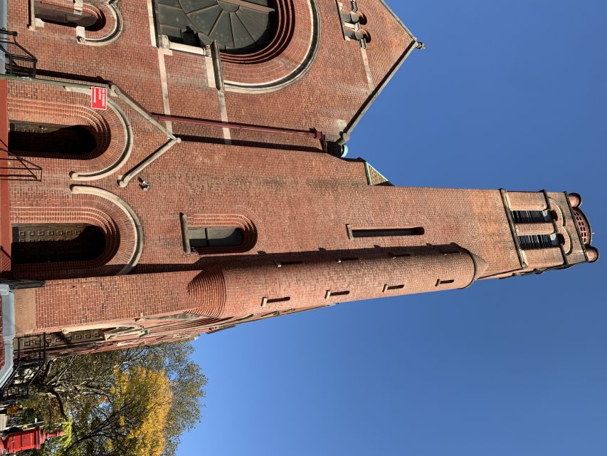 New York City: Harlem Gospel Experience Walking Tour - Walking past Harlem’s best-known landmarks