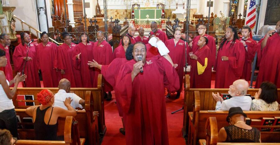 New York City Harlem Highlights w/ Gospel Concert & Transfer - The Apollo Theatre and Harlem’s performance tradition
