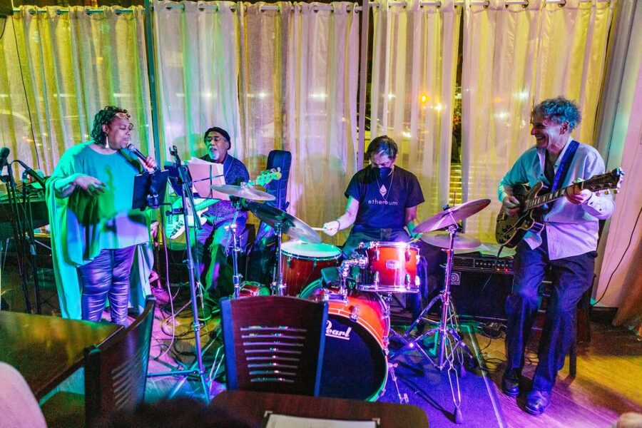 New York City: Harlem Jazz Tour - Why two Harlem clubs make the evening worthwhile
