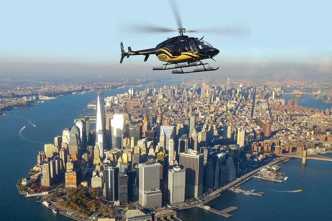 New York City Helicopter Tour at Night - New York lights from a Fairfield departure