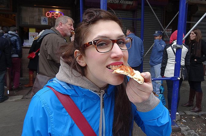 New York City: Hell's Kitchen Go West Food On Foot Guided Tour - Who will get the most from this experience