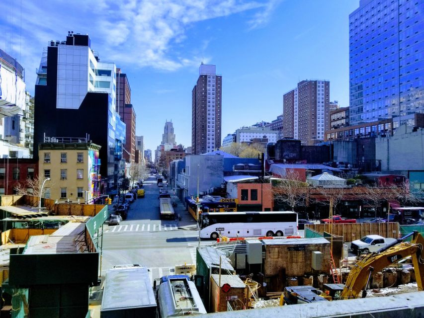 New York City: High Line & Hudson Yards Walking Tour - The planted gardens and the railway story