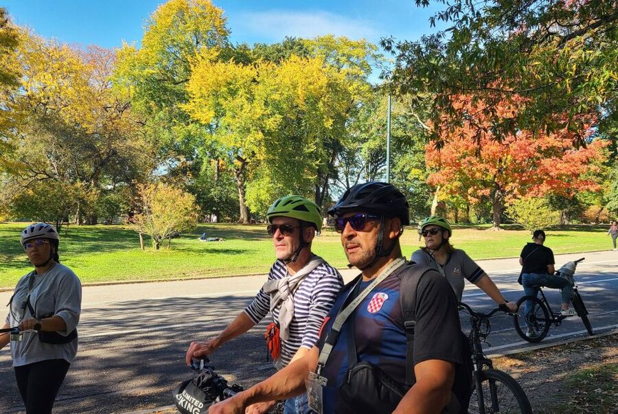 New York City: Highlights of Central Park Bike or eBike Tour - Bike quality, comfort, and a few cautions