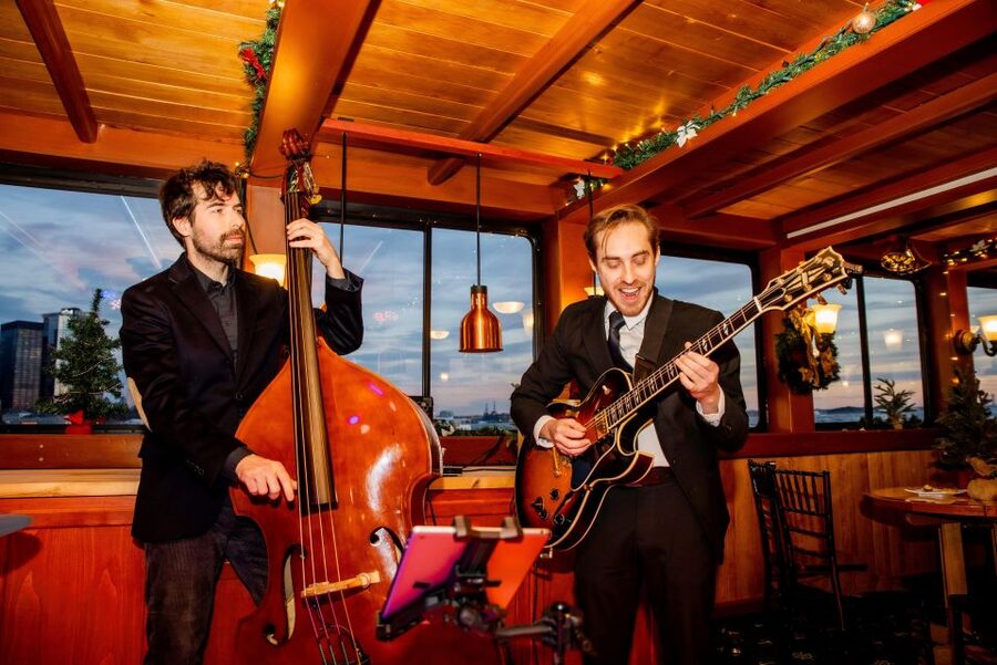 New York City: Holiday Jazz Classic Motor Yacht Cruise - Who will enjoy this cruise most