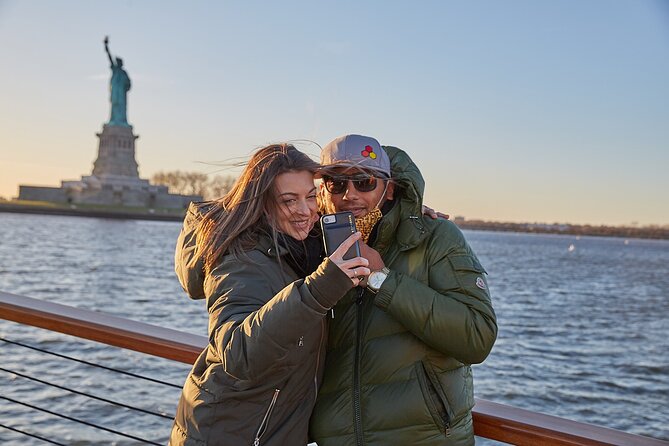 New York City Holiday Sunset Sightseeing Cruise - Weather, cancellations, and practical planning