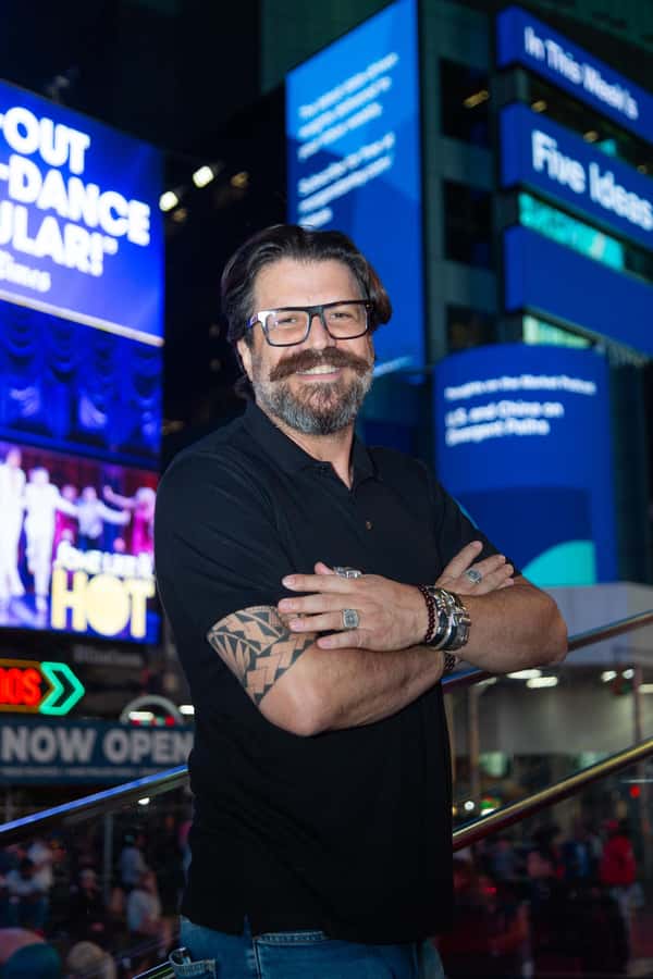 New York City: Photoshoot - Times Square - Languages, access, and flexible booking